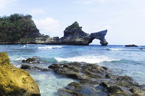 Teletubbies Hill Nusa Penida