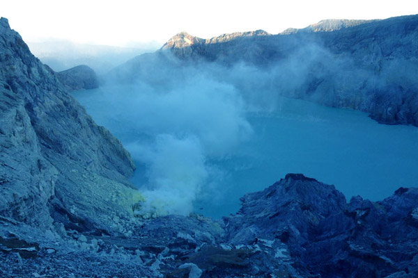 Blue Fire In Kawah Ijen