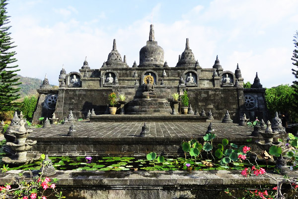 Brahma Vihara Arama Buddhist Monastery