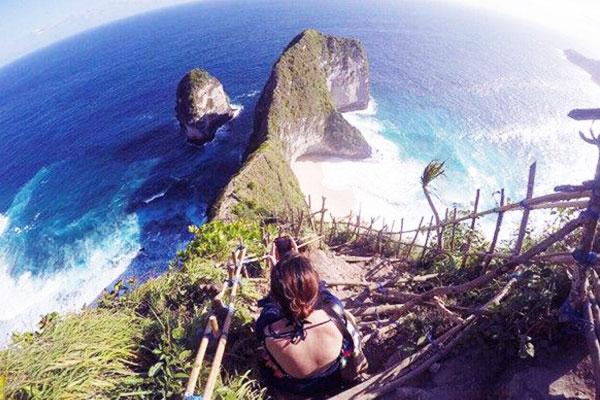 Down the Cliff in Kelingking Beach Nusa Penida