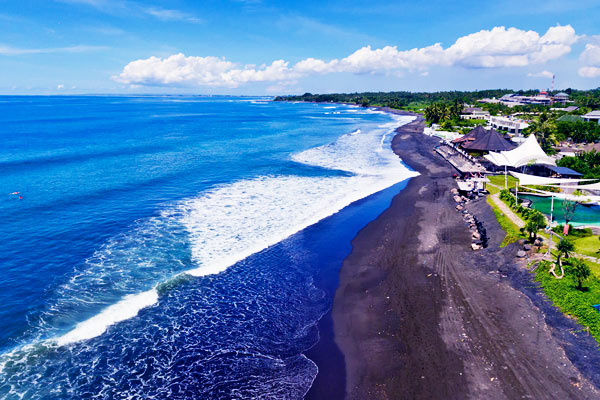Keramas Beach