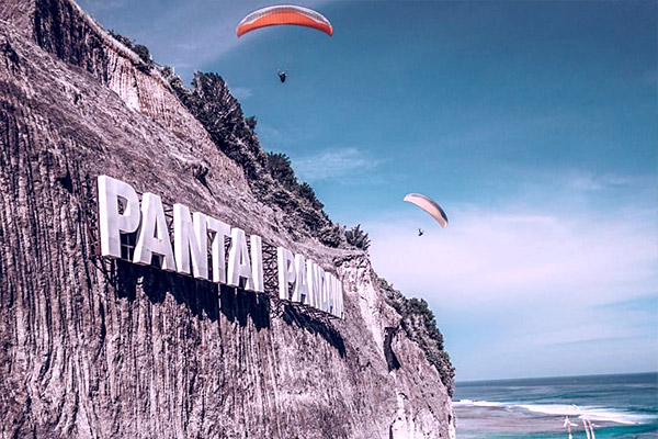 Pandawa Beach: Unique Beach with Statues from the Story of Mahabharata
