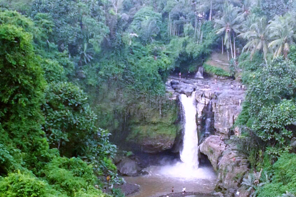 Tegenungan Waterfall