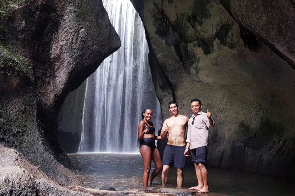 Third Bali Half Day Tour with Mr. Waren and Wife
